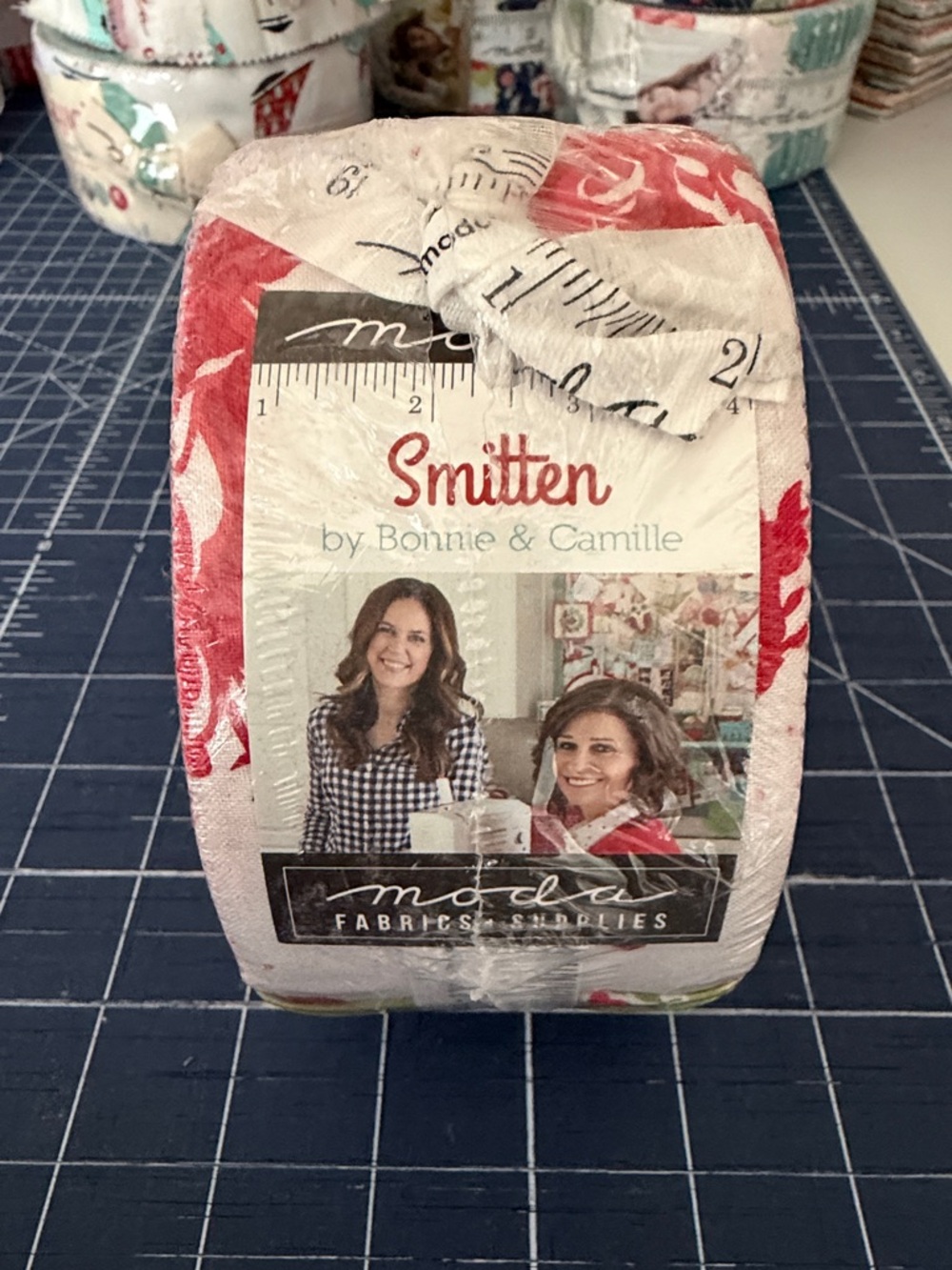 Moda Fabrics Jelly Roll - Red and Cream Floral